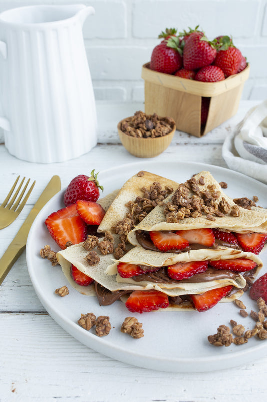 VEGAN CREPES WITH CHOCOLATE HAZELNUT SPREAD AND ORGANIC STRAWBERRIES