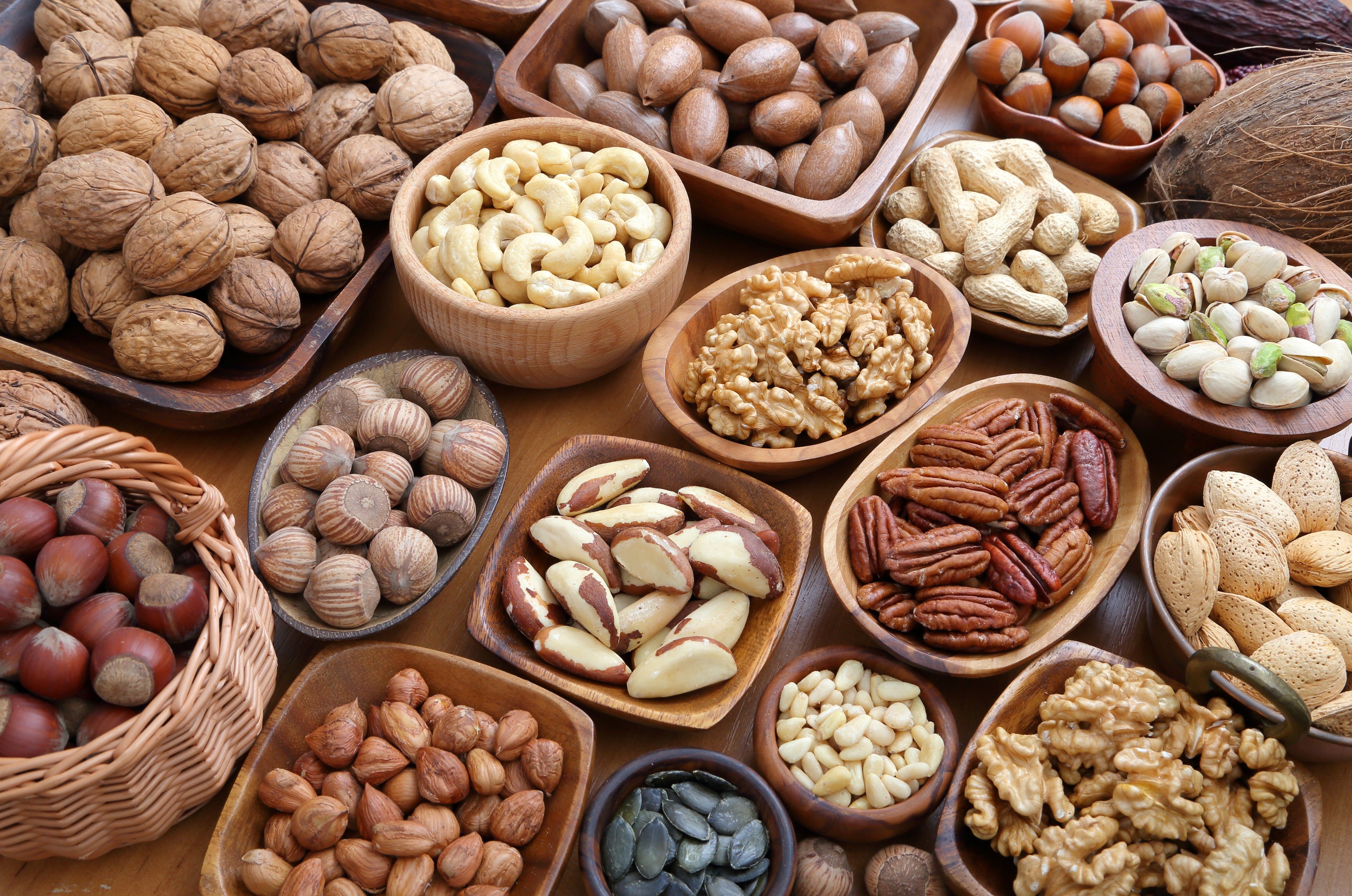 Hey google, what are the benefits of nuts?” (That's what she said). High in  'good fats' – monounsaturated fats (most nut types) and…