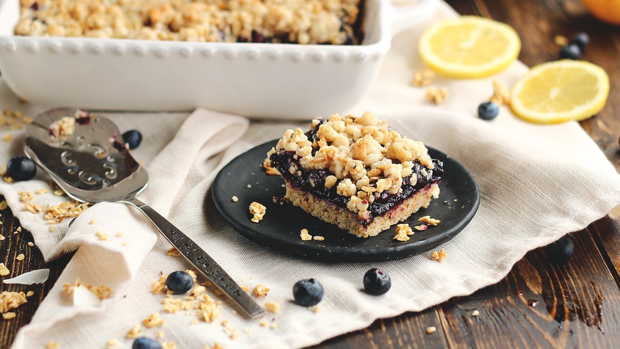 Blueberry Granola Streusel Bars