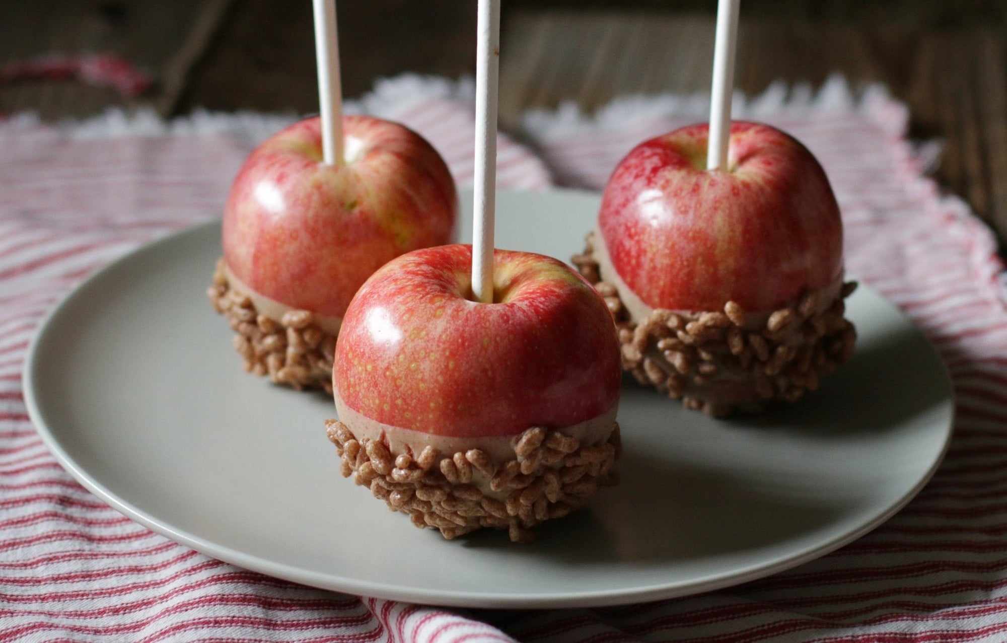 Cereal Covered Caramel Apples