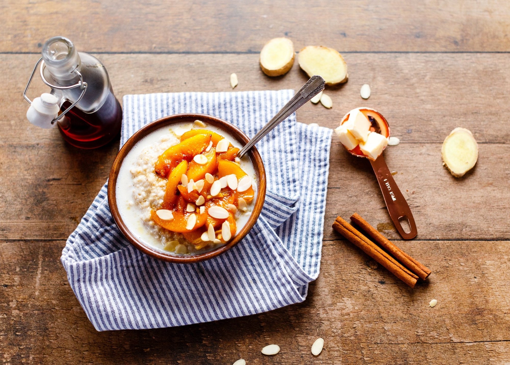 Maple & Spiced Peach Oatmeal Bowl