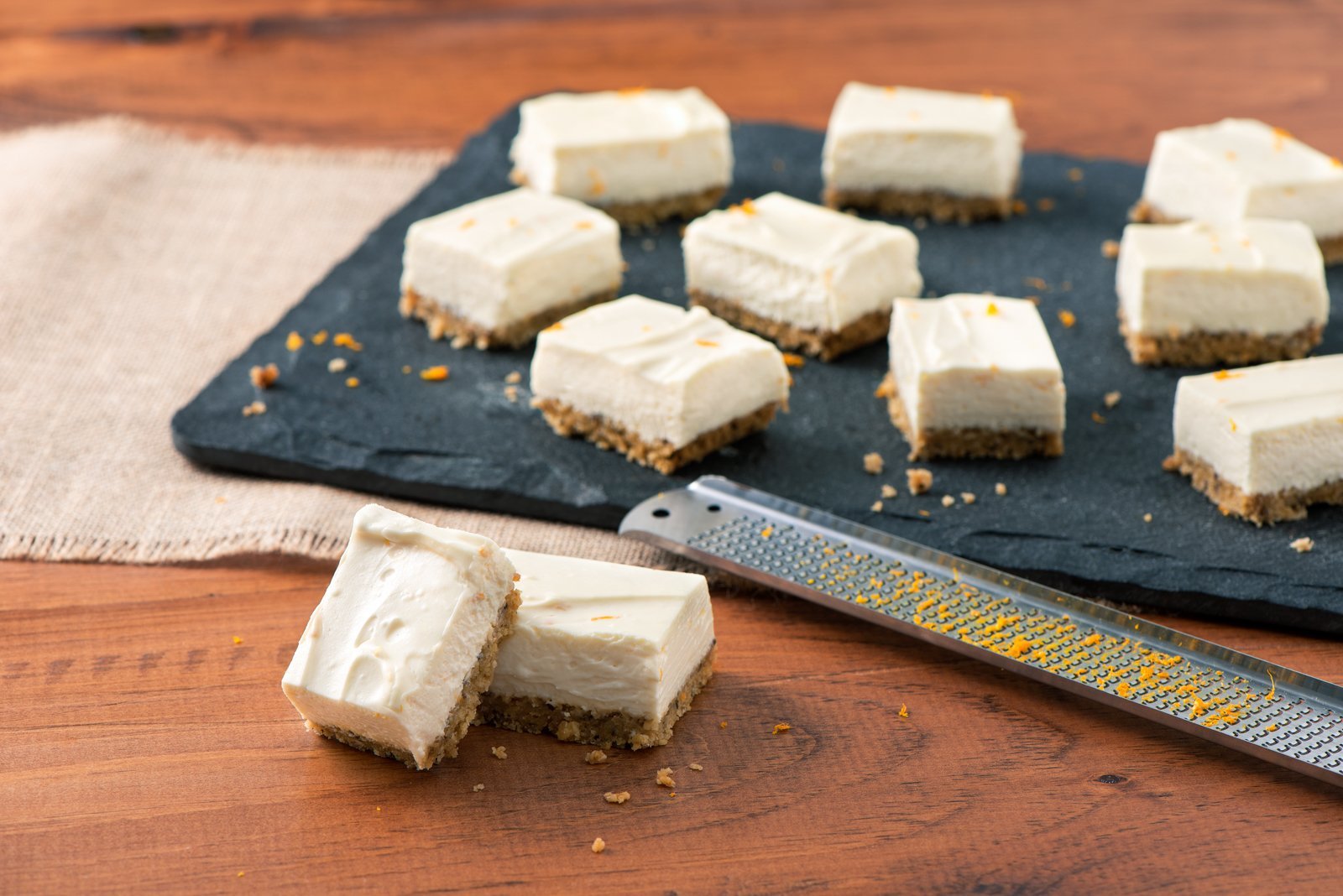 No-Bake Spiced Cheesecake Bars