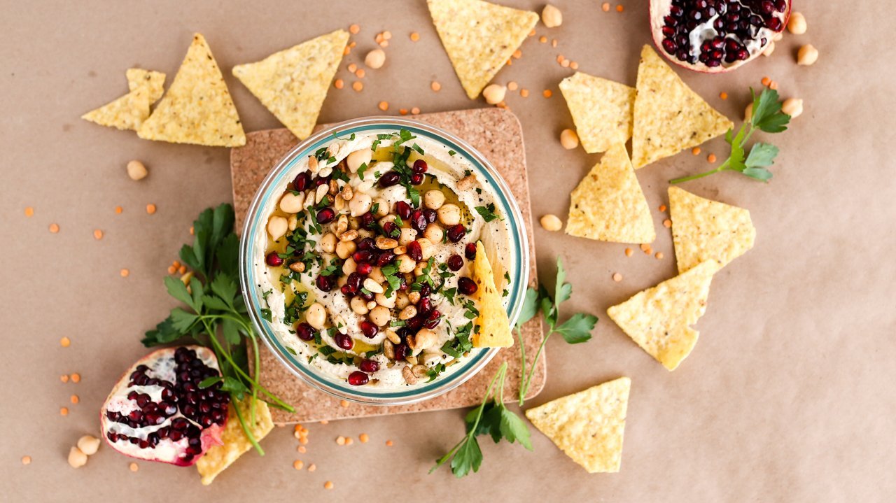 Roasted Garlic Red Lentil Hummus