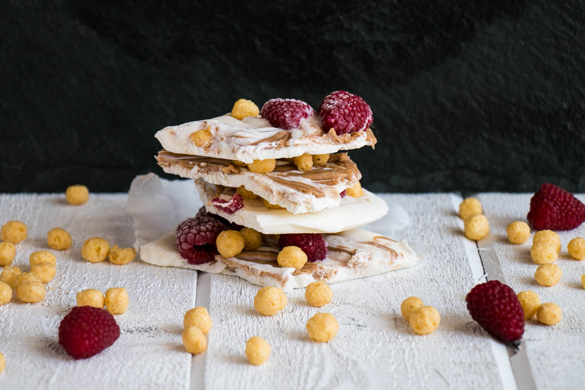 Yogurt, Cereal and Fruit Bark