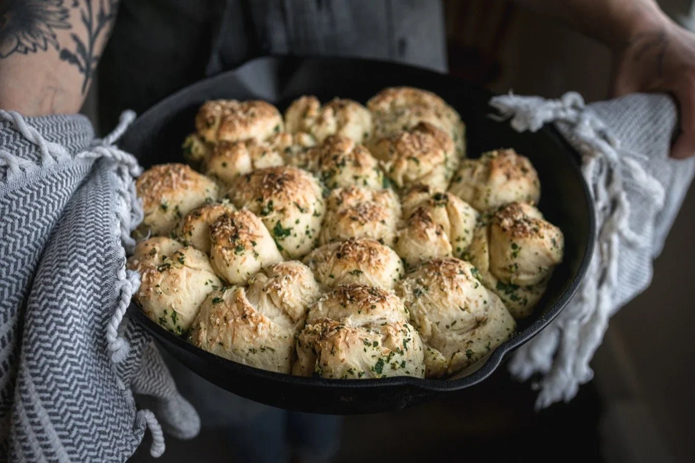Garlic Parmesan Buns