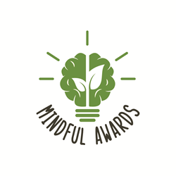 Golden Turmeric Superfood Oatmeal Cup Wins the Mindful Award for Oatmeal Product of the Year