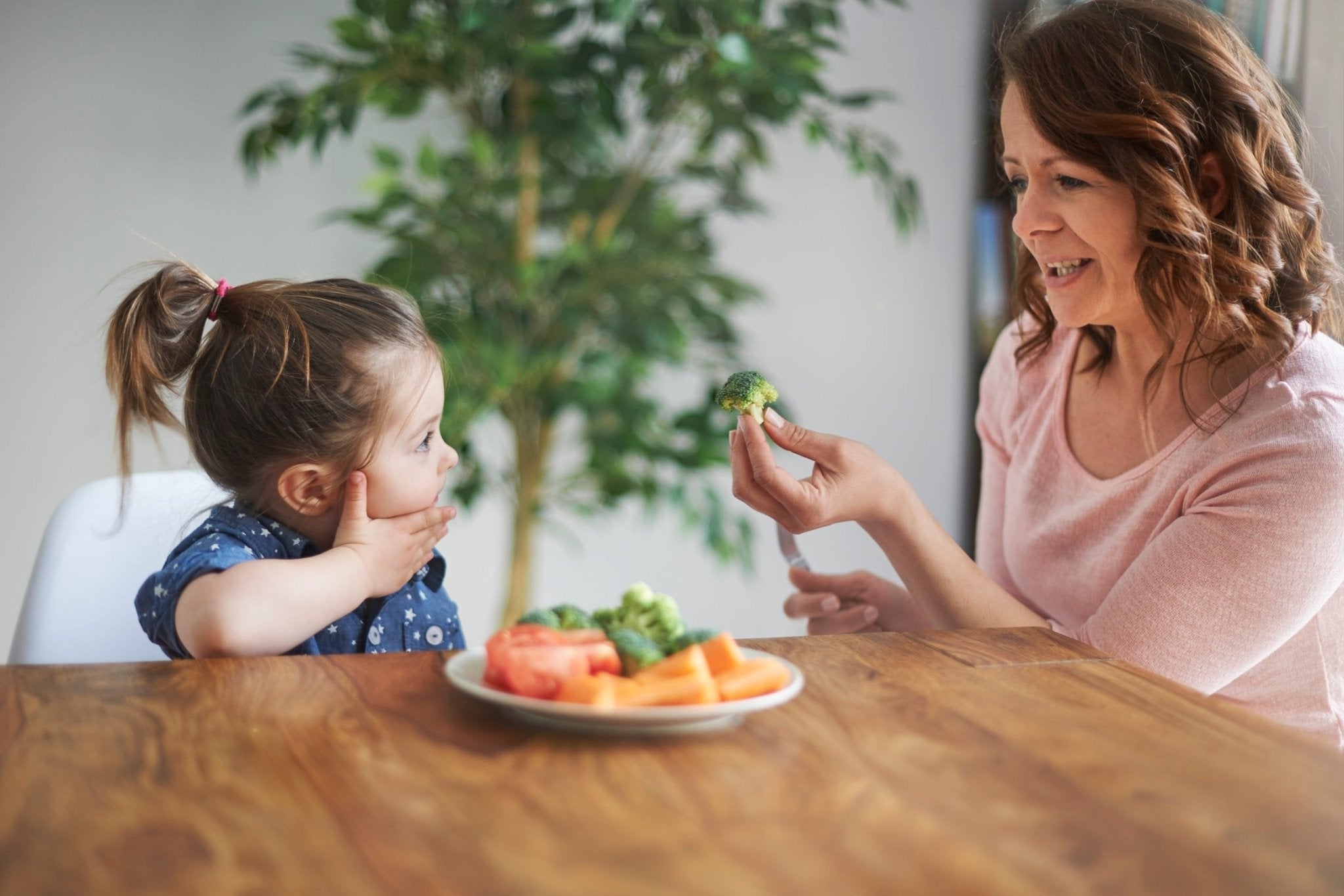 7 Ways to Teach Your Kids to Love Eating Veggies