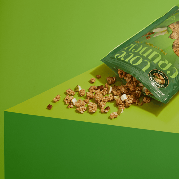 Love Crunch Organic Apple Chia Crumble Granola