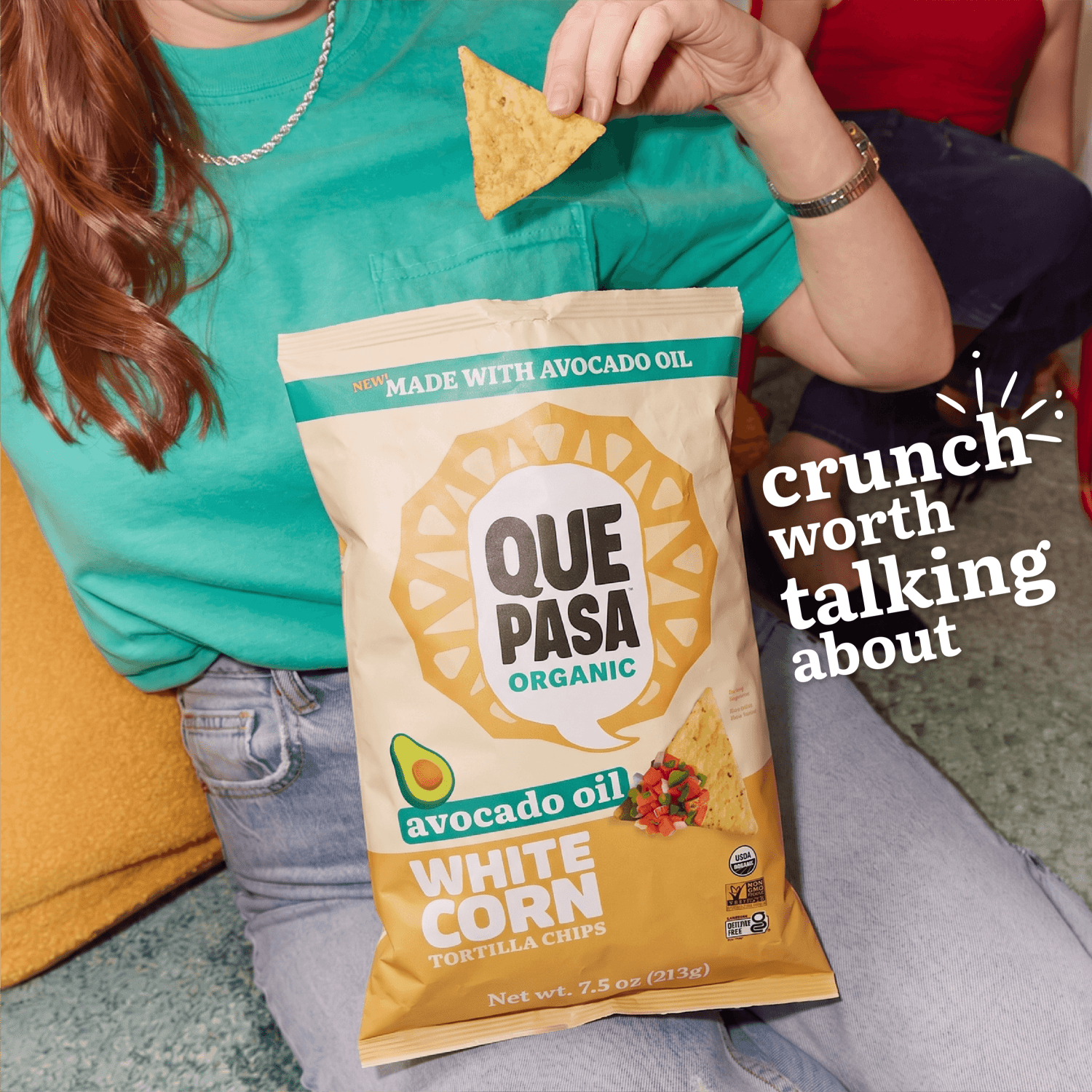 Avocado_Oil_White_Corn_Tortilla_Chips_068826252713-25271U