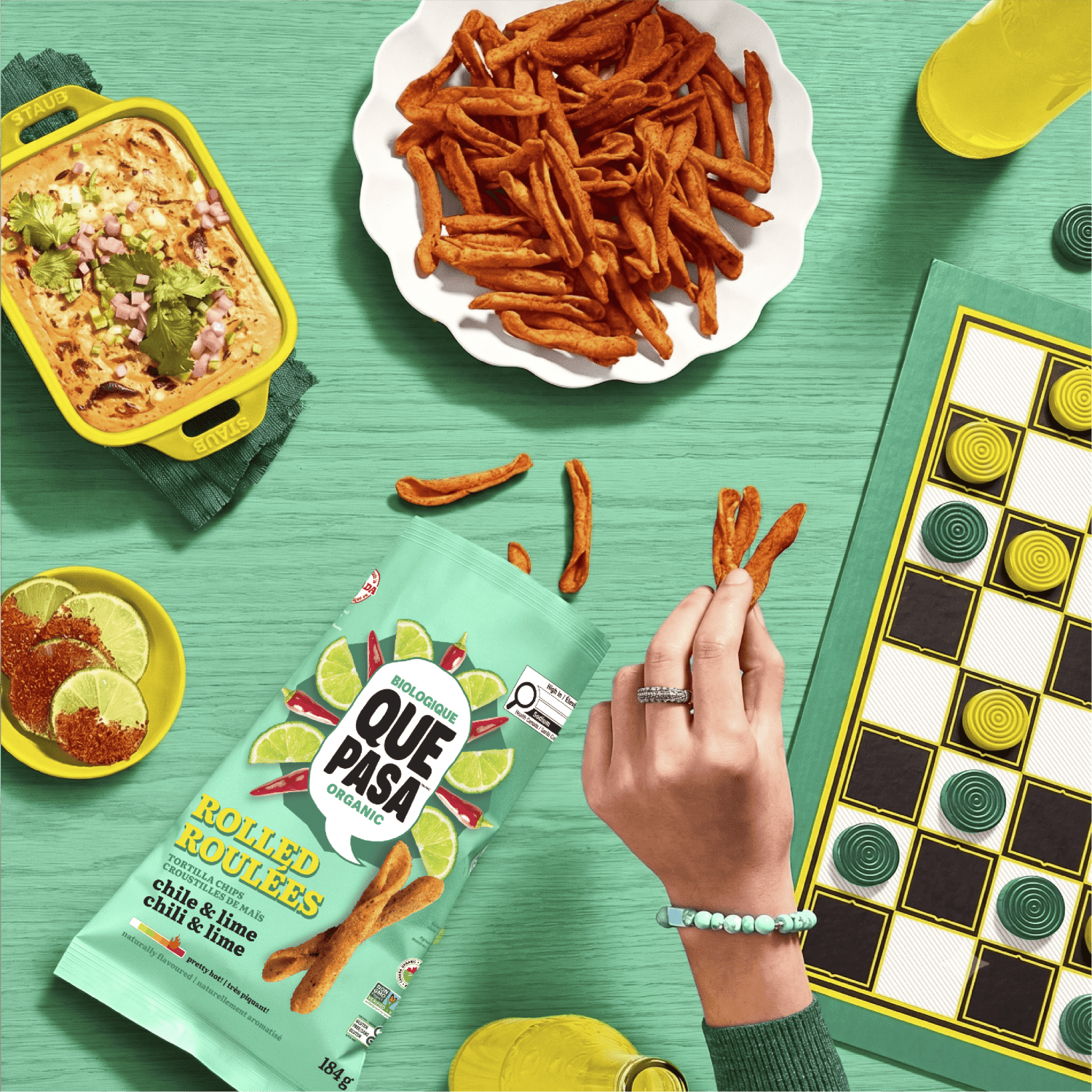 Chile_and_Lime_Rolled_Tortilla_Chips_068826252560-252562