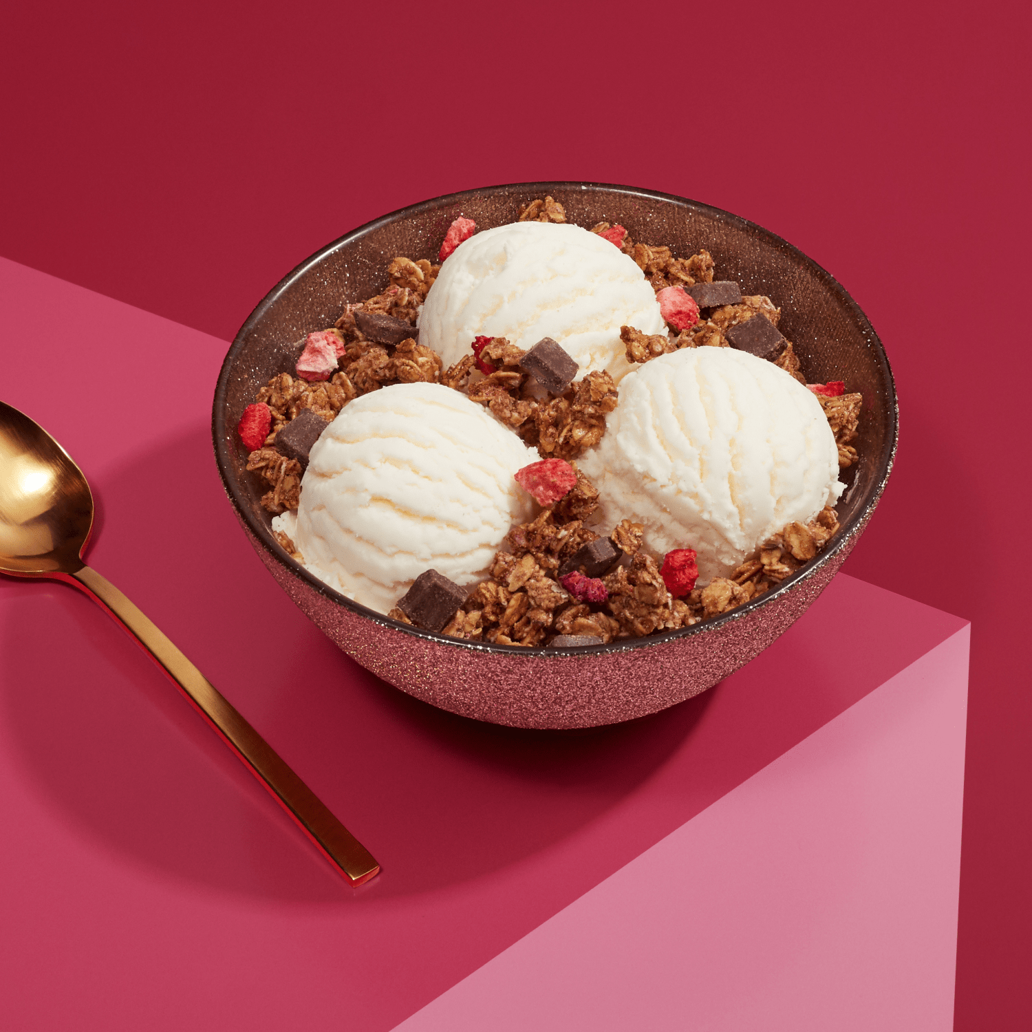 Dark Chocolate & Red Berries Granola_10058449202162
