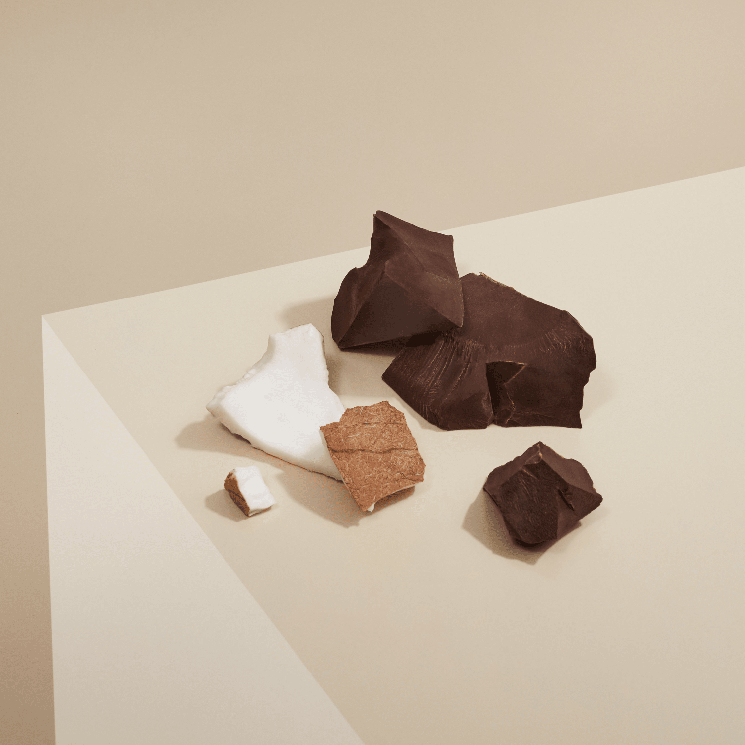 Dark_Chocolate_and_Coconut_Granola_058449772019-772012