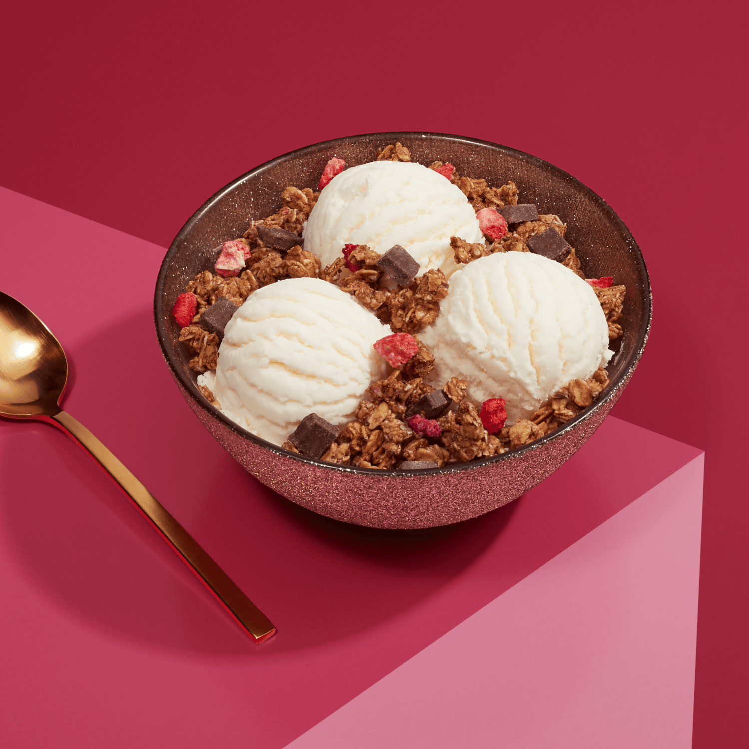 Dark_Chocolate_and_Red_Berries_Granola_058449771760-771762