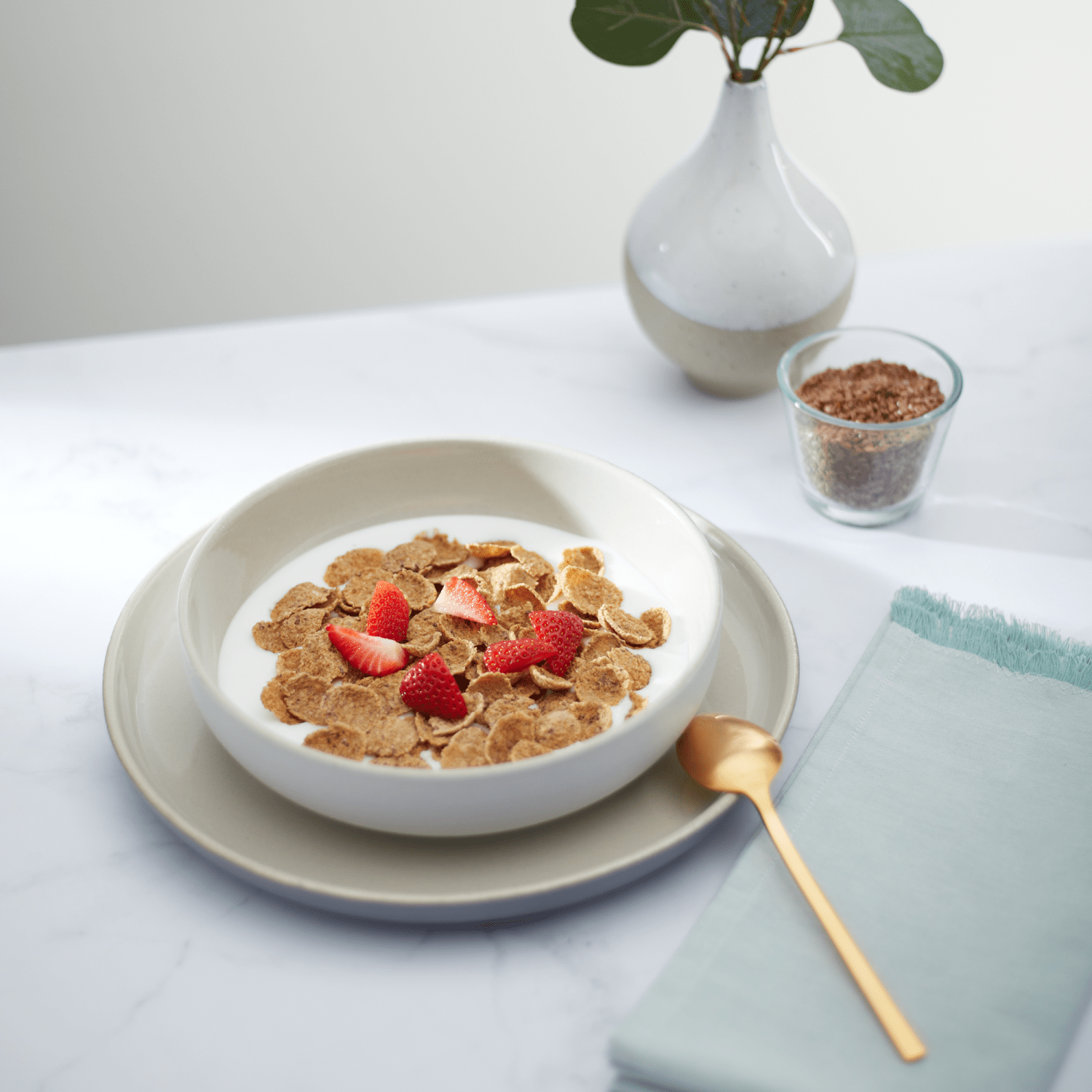 Flax_Plus_Multibran_Flakes_Cereal_058449770503-77050