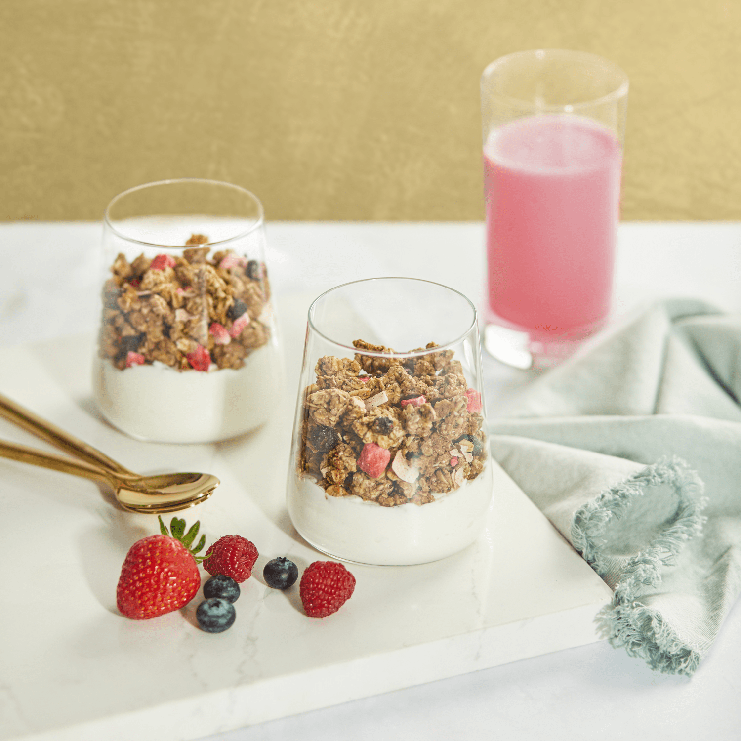 Smoothie_Bowl_Superfood_Granola_058449202271