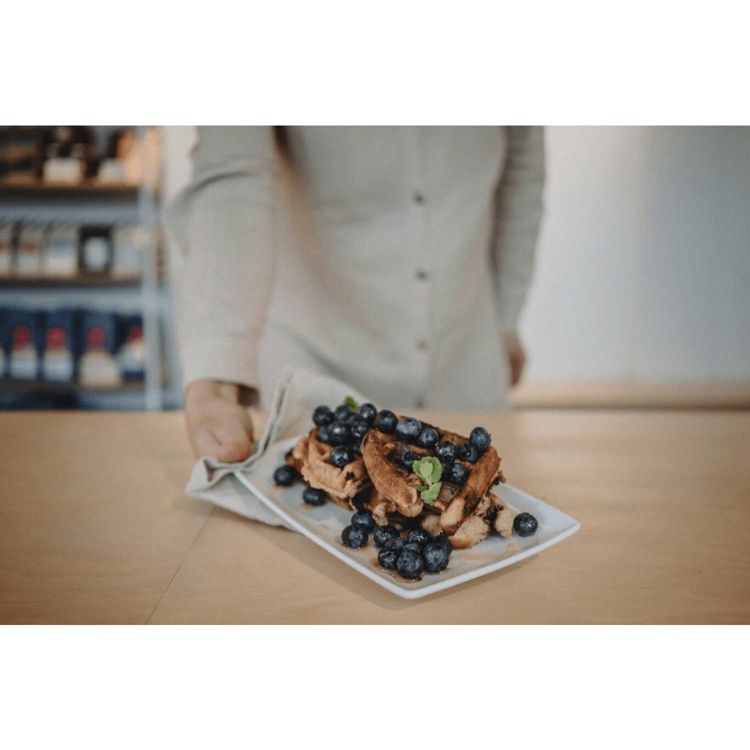 Whole_Grain_Stone_Ground_Whole_Wheat_Flour_623636200028-22271